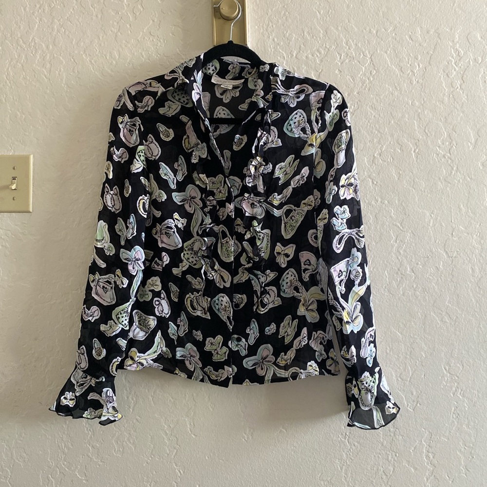 Button up with ruffles